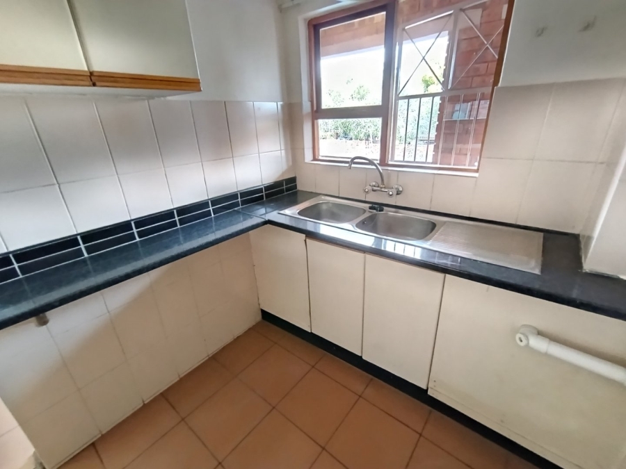 2 Bedroom Property for Sale in Langenhovenpark Free State